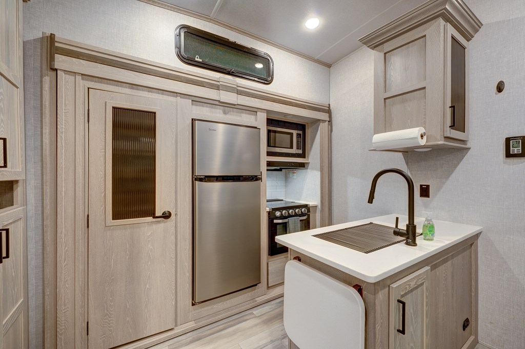 52 25th Street