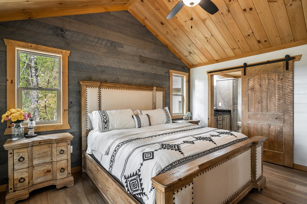 241 Wolf Creek Mountain Road