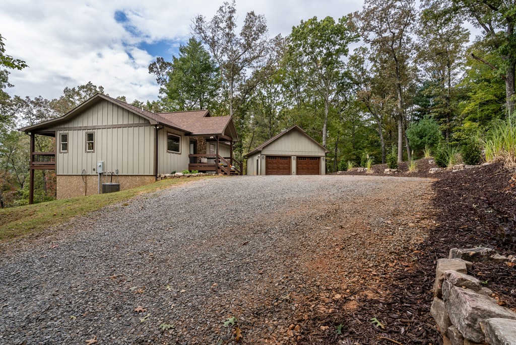 241 Wolf Creek Mountain Road