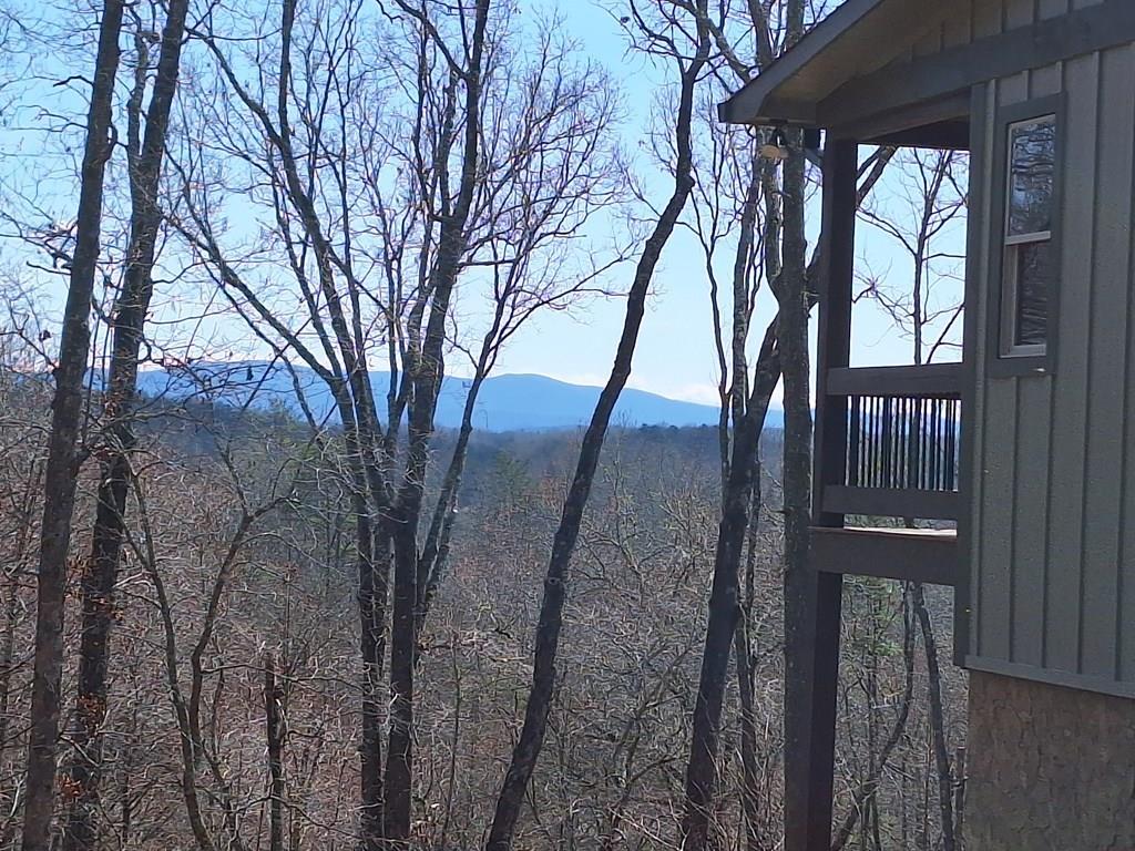 241 Wolf Creek Mountain Road