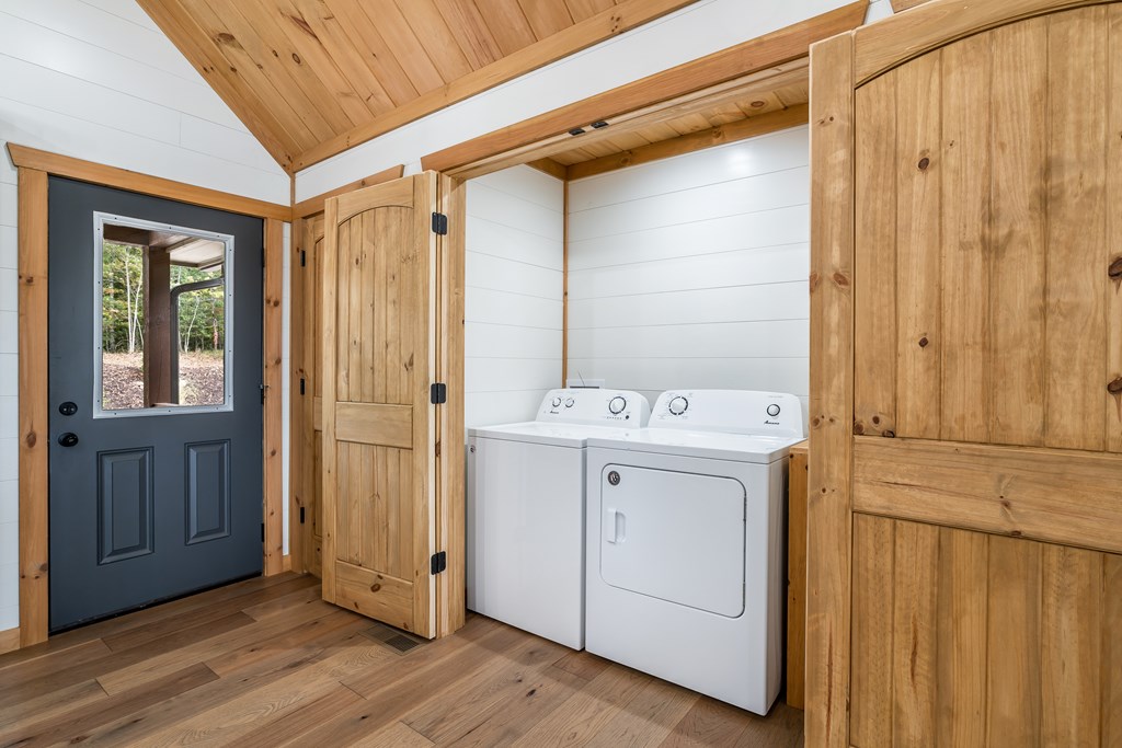 241 Wolf Creek Mountain Road