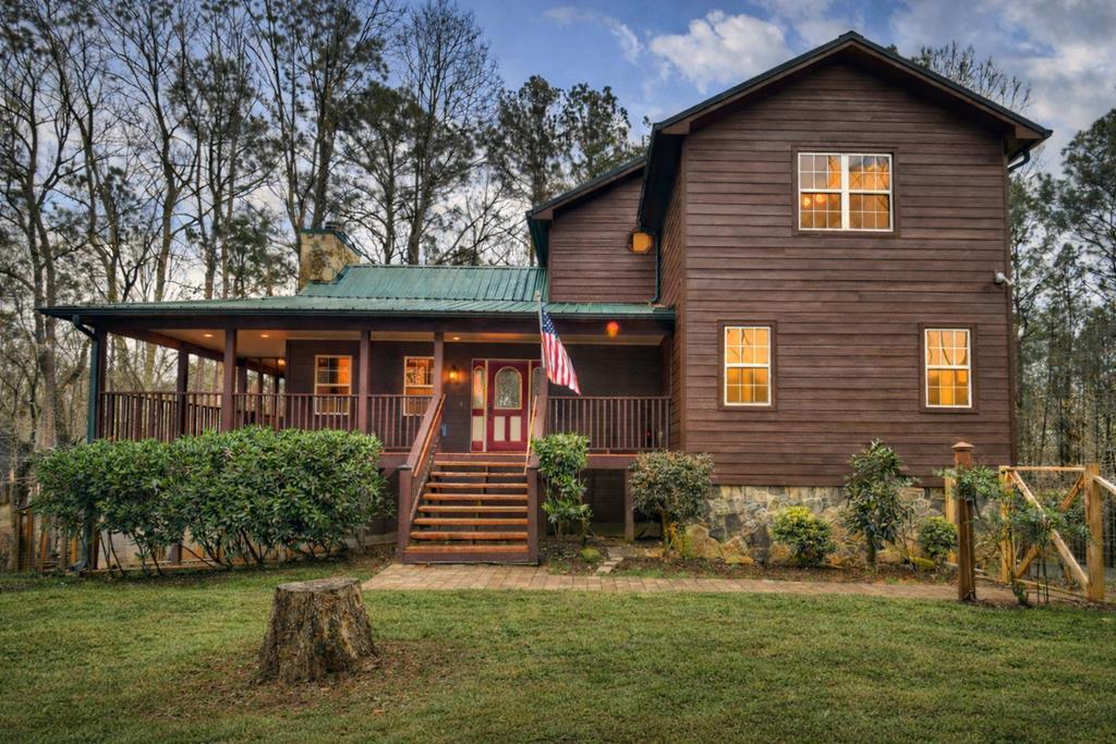 144 Emerald Cove Drive