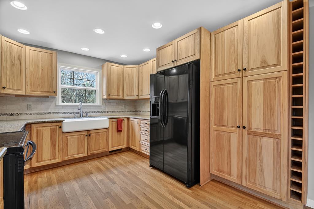 144 Emerald Cove Drive