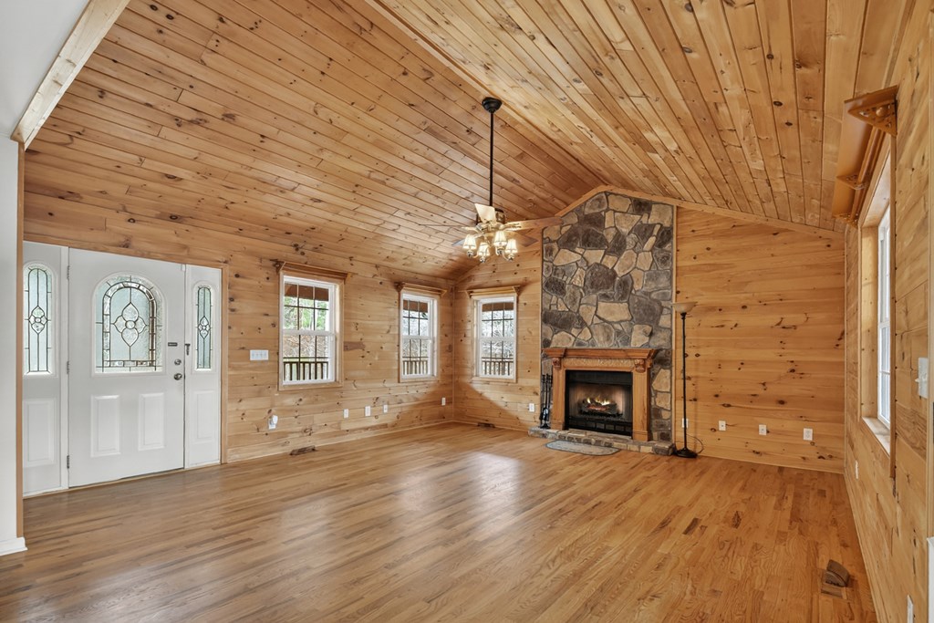 144 Emerald Cove Drive