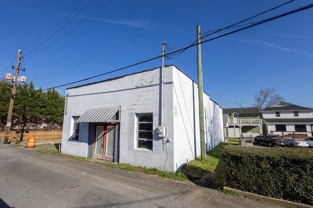 44 N Church Street