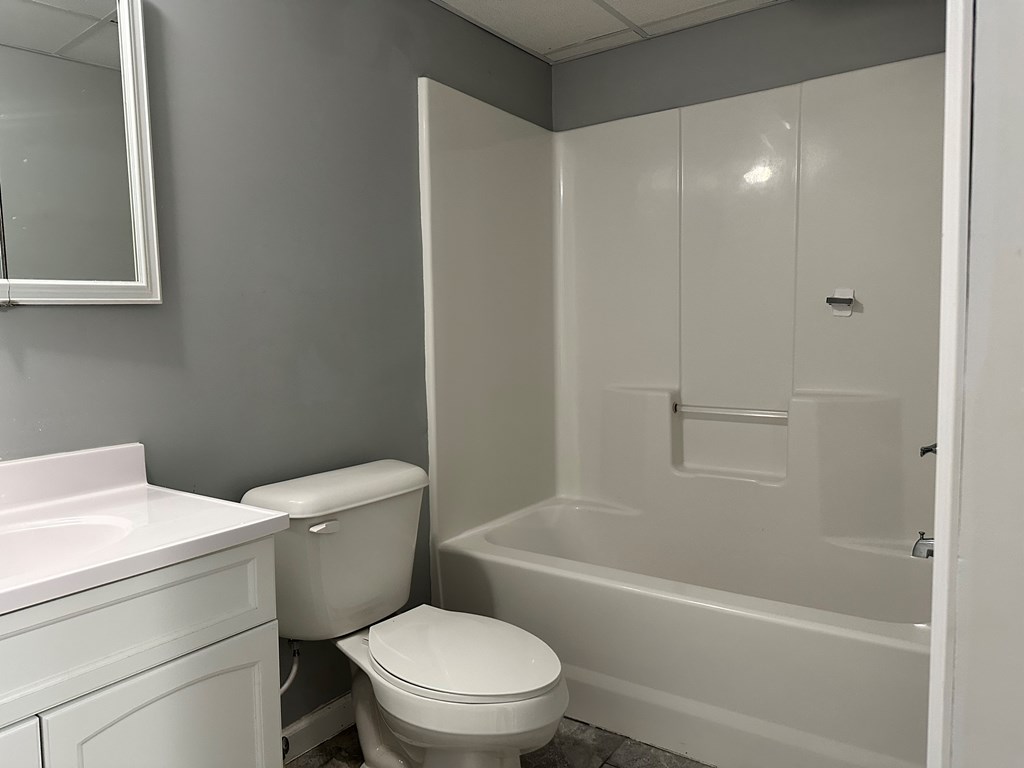 236 Logan Circle