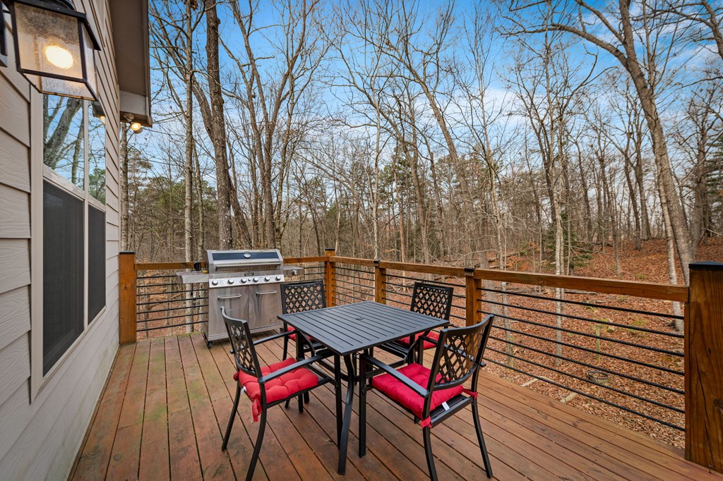 156 Ridgecrest Court