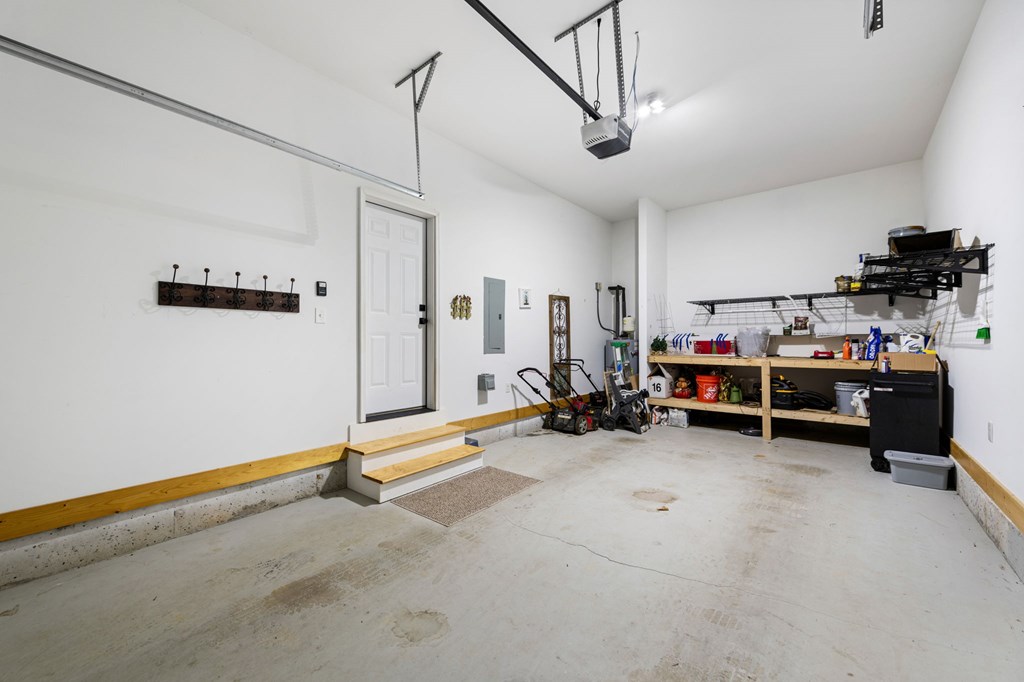 156 Ridgecrest Court