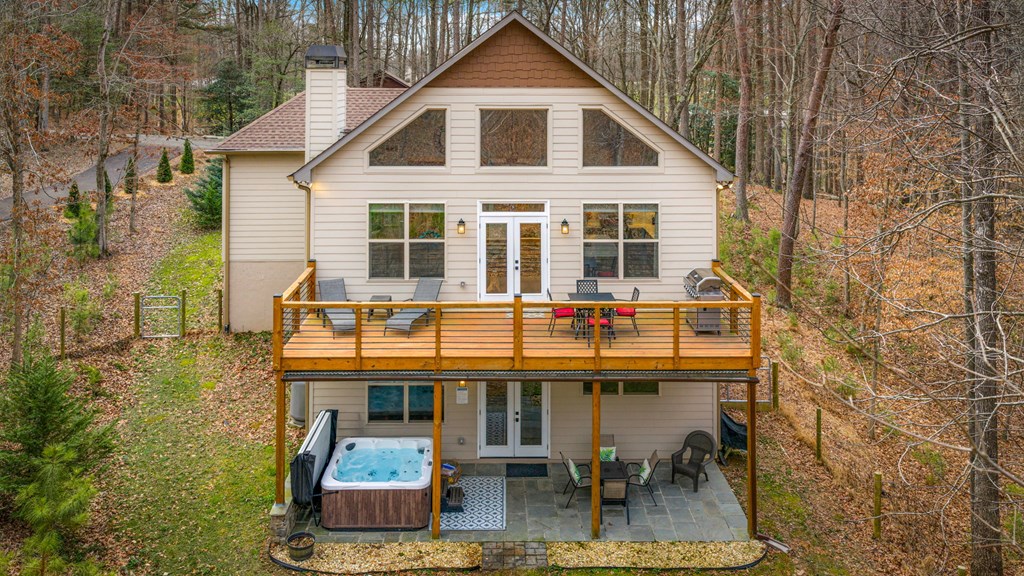 156 Ridgecrest Court