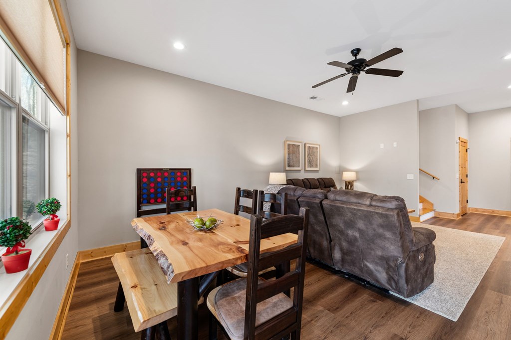 156 Ridgecrest Court