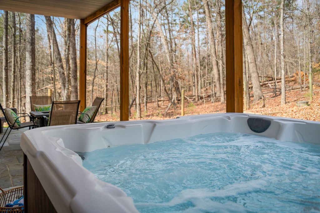 156 Ridgecrest Court