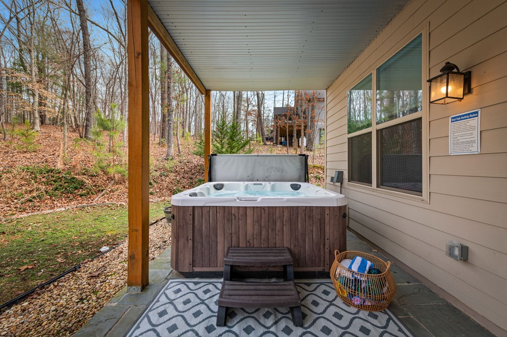 156 Ridgecrest Court