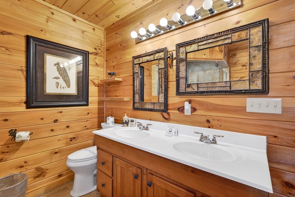 225 Eagles Nest Lane