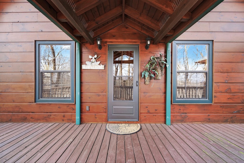 225 Eagles Nest Lane