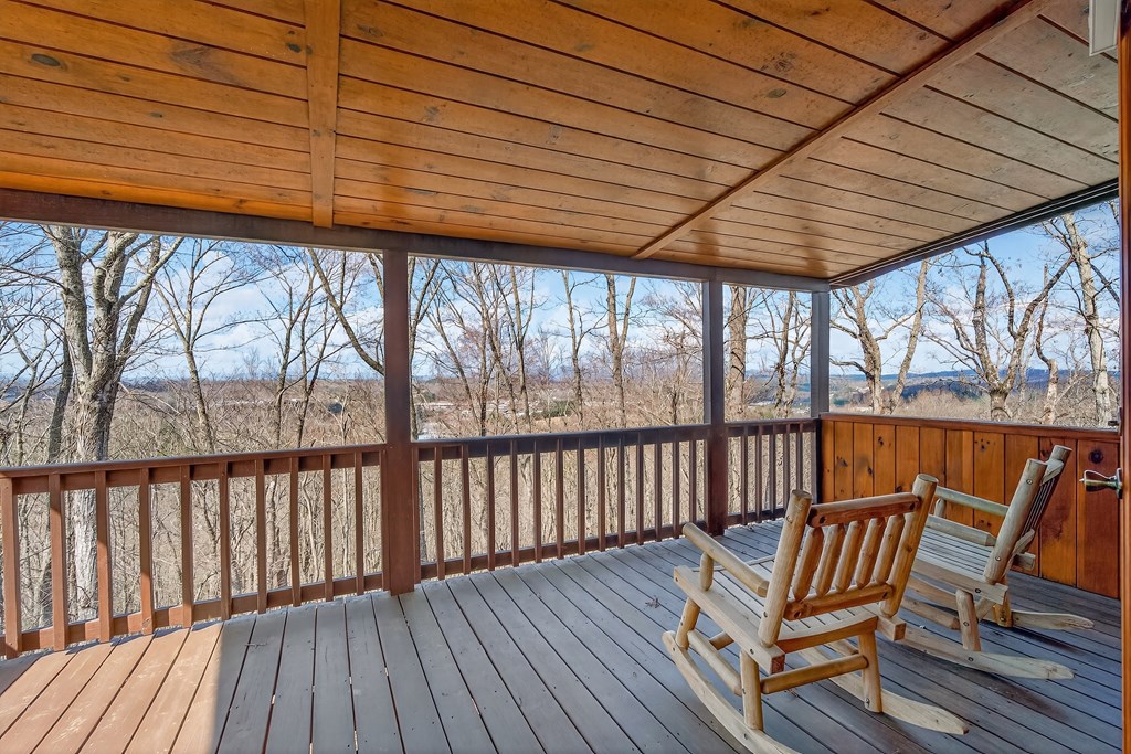 225 Eagles Nest Lane