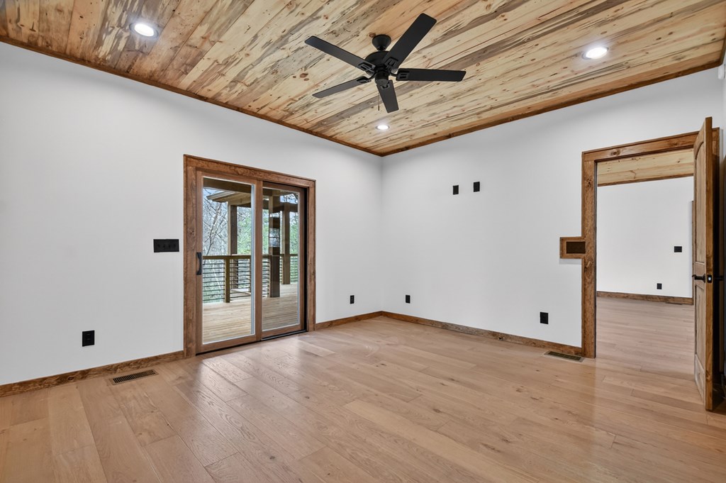 223 Bent Wood Lane