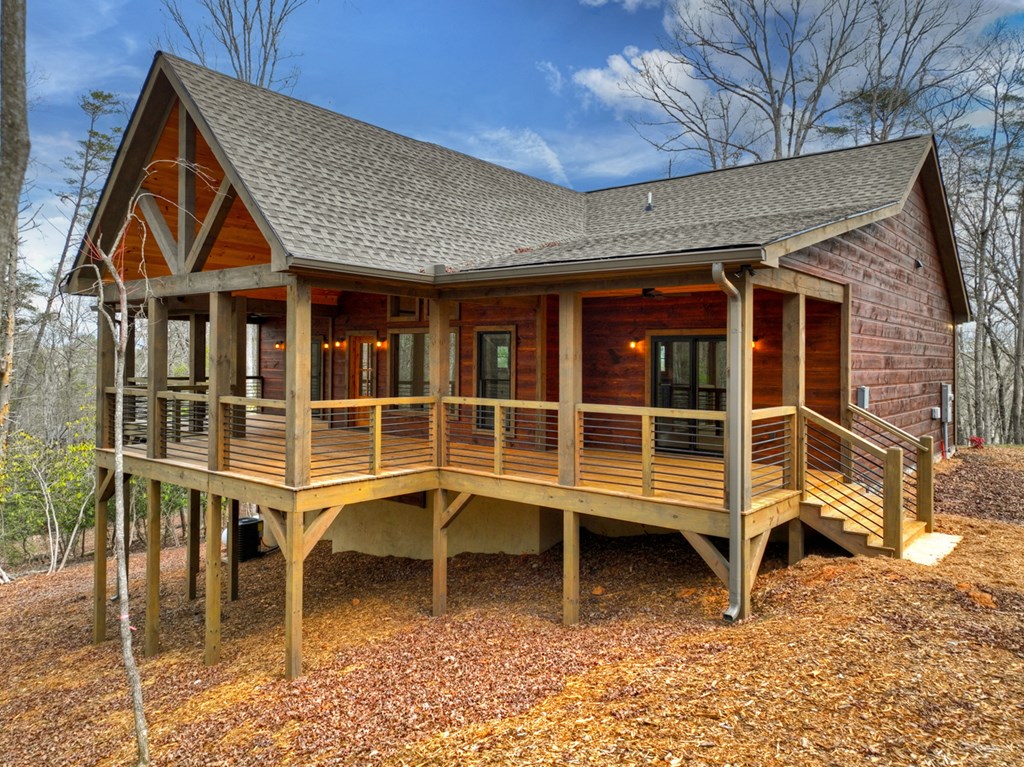 223 Bent Wood Lane