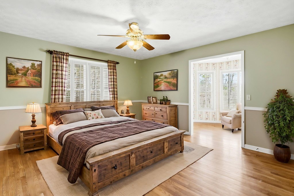 1215 Crossroads Church Road