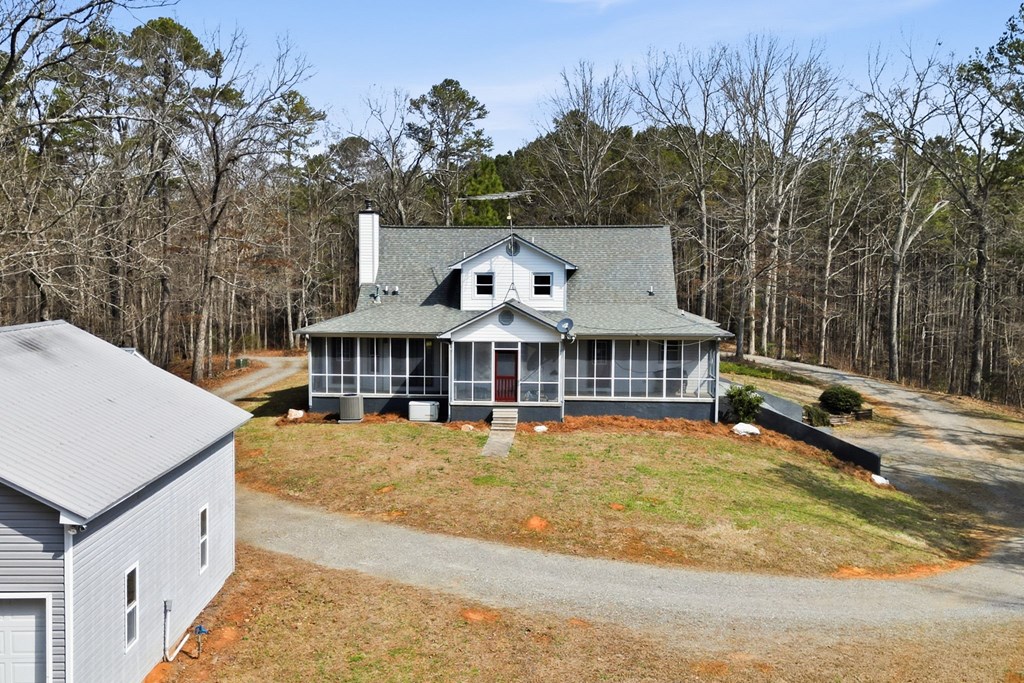 1215 Crossroads Church Road