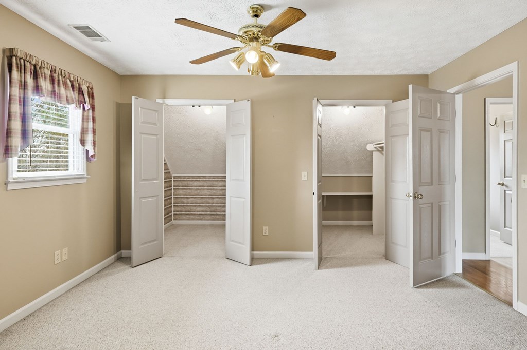 1215 Crossroads Church Road