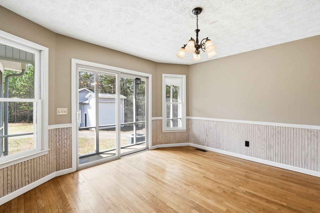 1215 Crossroads Church Road