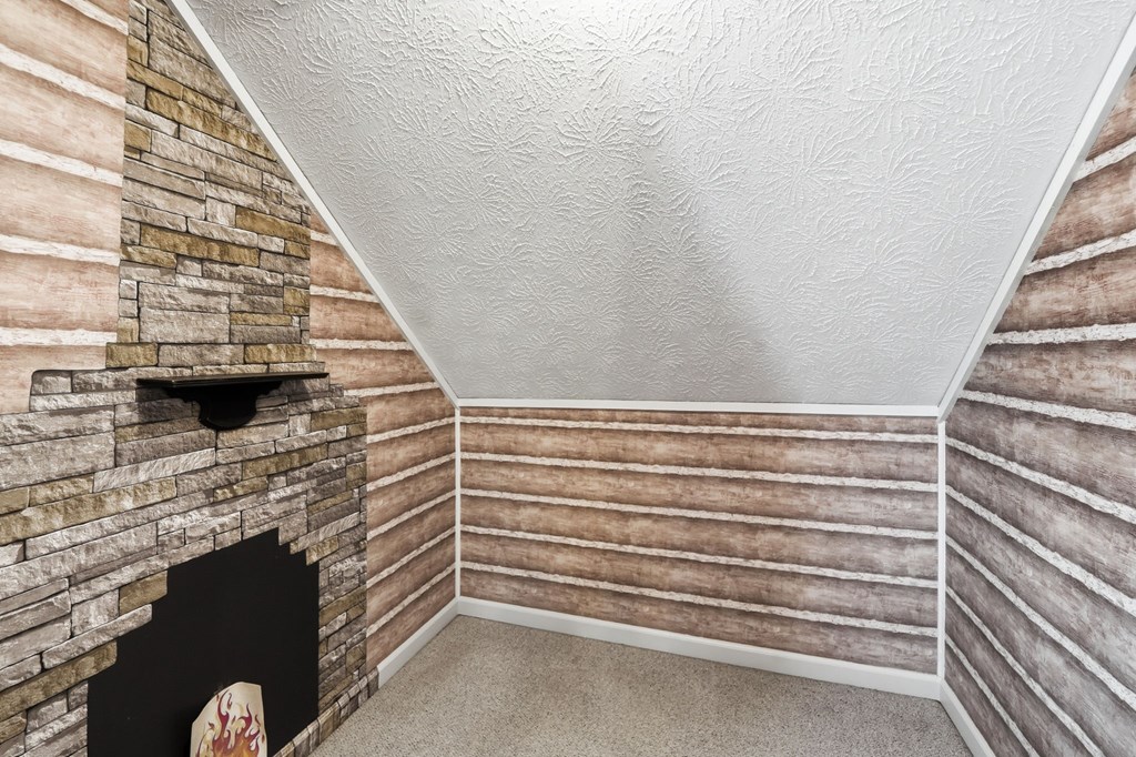 1215 Crossroads Church Road