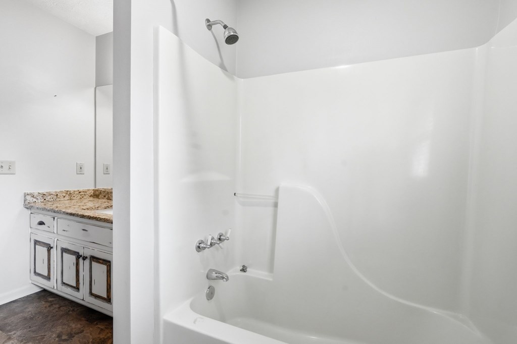 1215 Crossroads Church Road