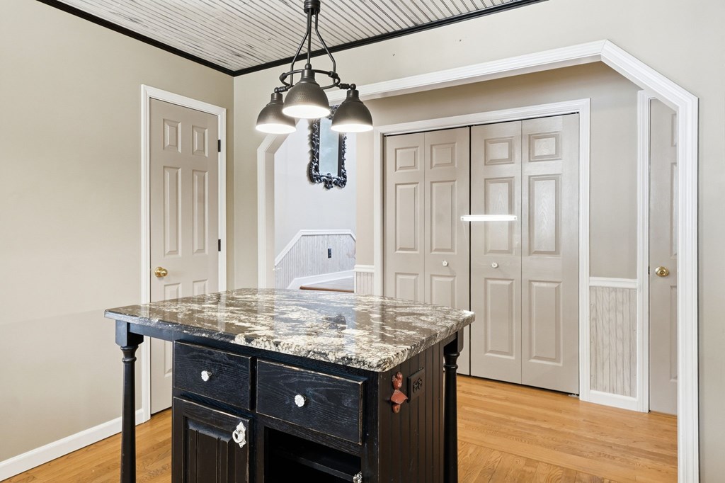 1215 Crossroads Church Road