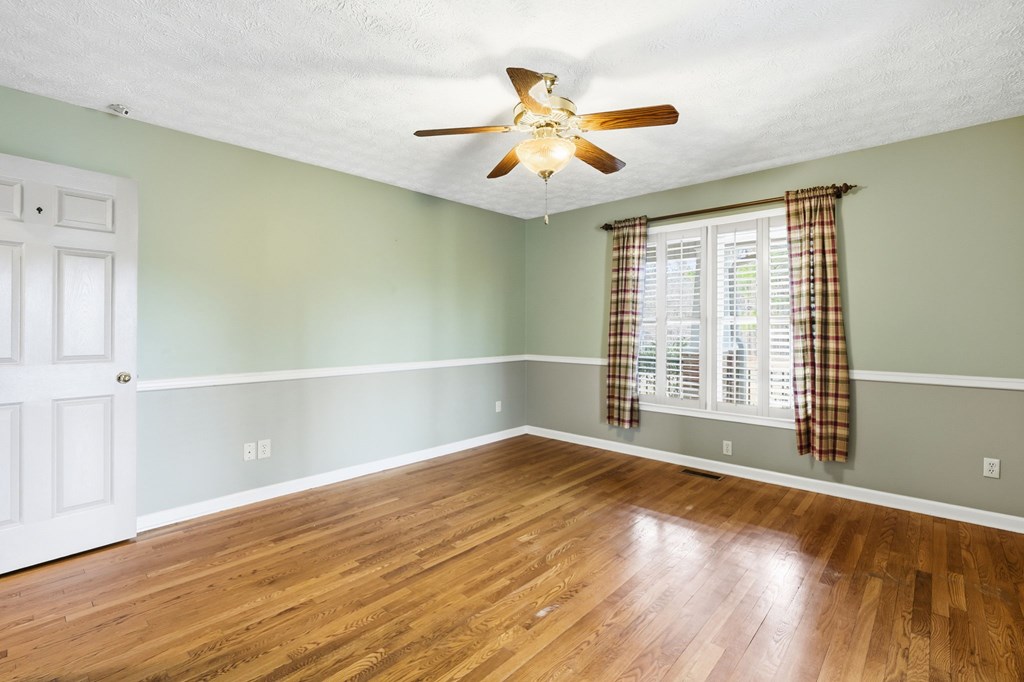 1215 Crossroads Church Road