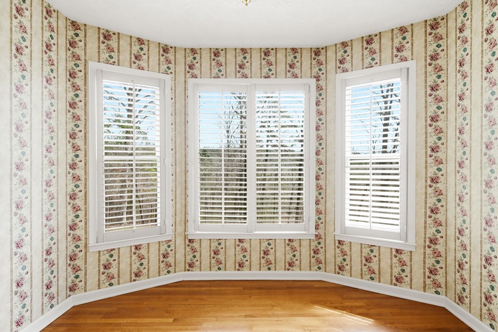 1215 Crossroads Church Road