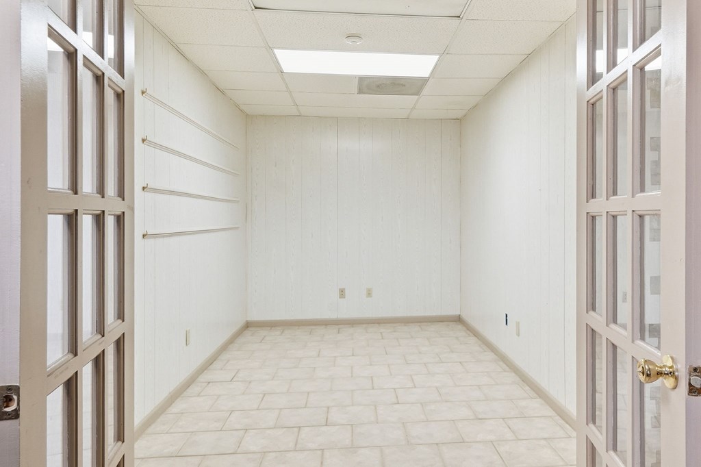 1215 Crossroads Church Road