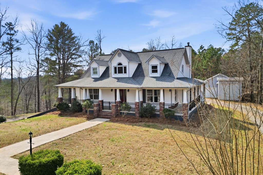 1215 Crossroads Church Road