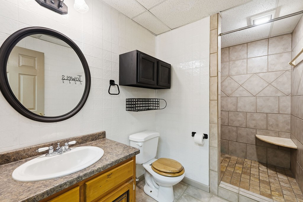 1215 Crossroads Church Road