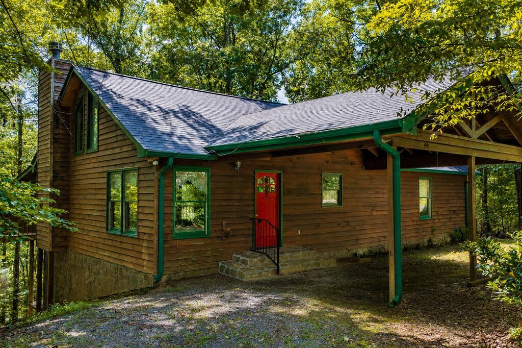 591 Oak Ridge Road