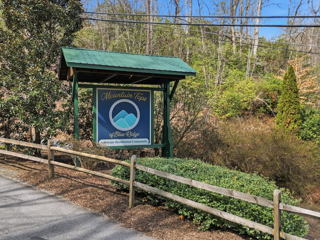 25 Walhala Trail