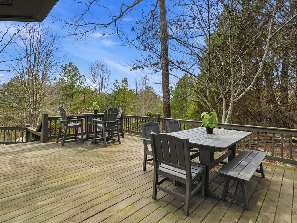 25 Walhala Trail