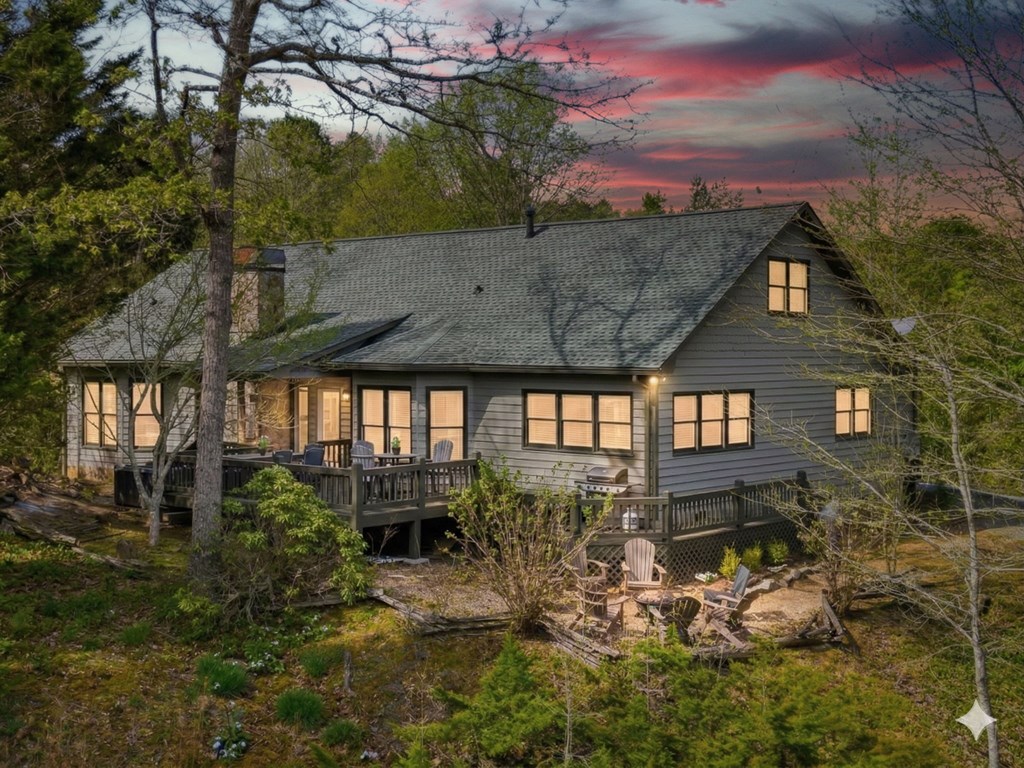 25 Walhala Trail