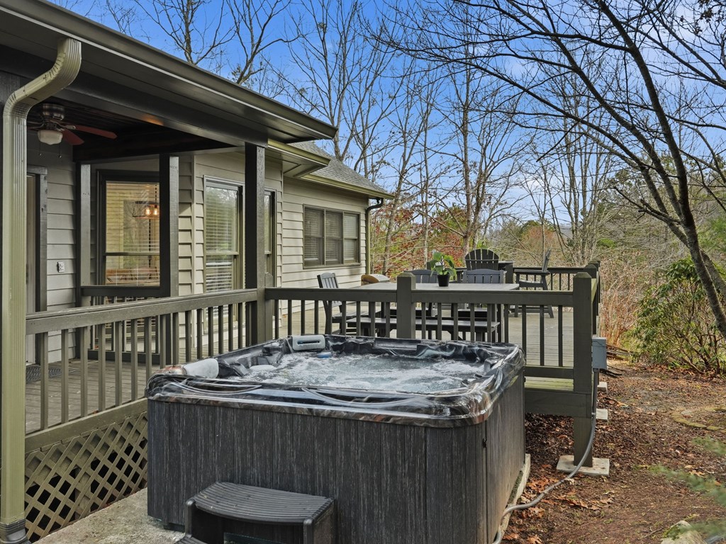25 Walhala Trail