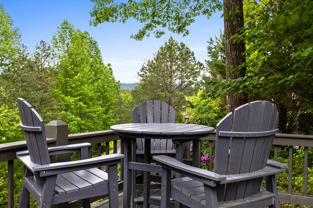 25 Walhala Trail
