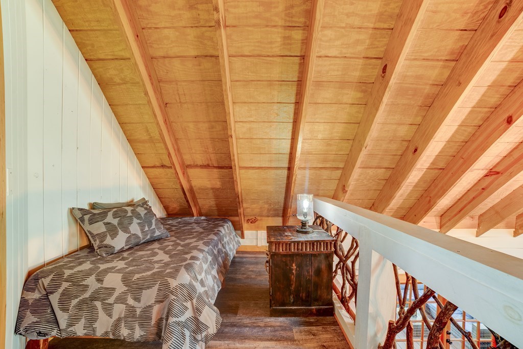 369 Trillium Road
