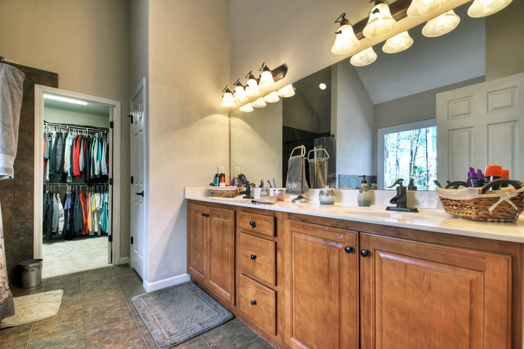 175 Mountain Springs Road