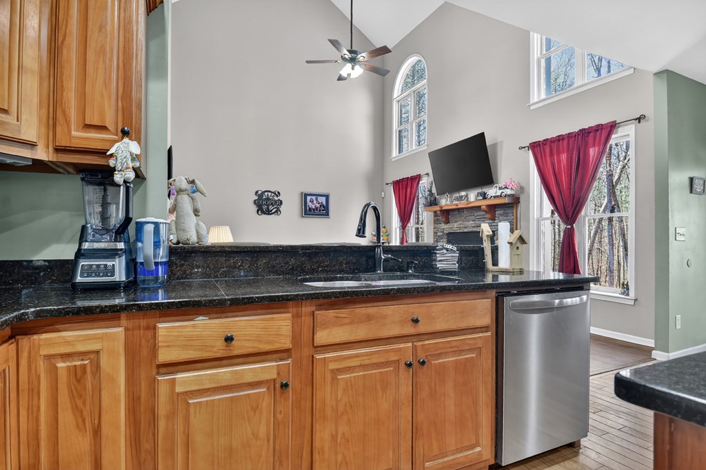 175 Mountain Springs Road