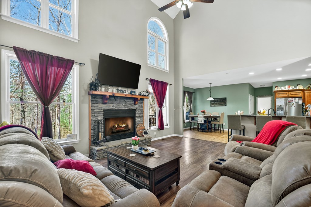 175 Mountain Springs Road