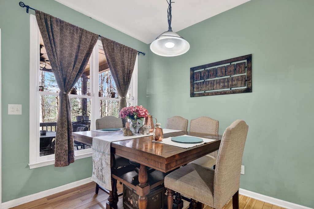 175 Mountain Springs Road