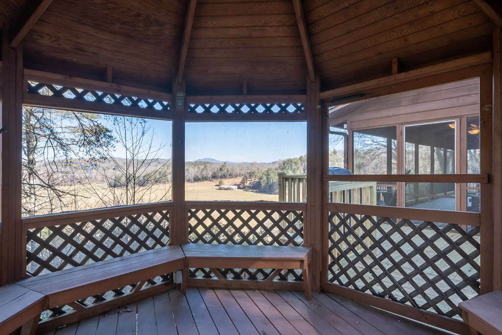 517 Ridge Road
