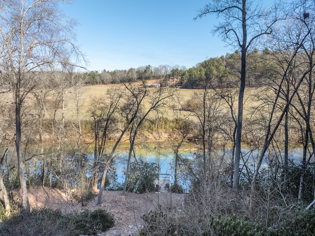 517 Ridge Road