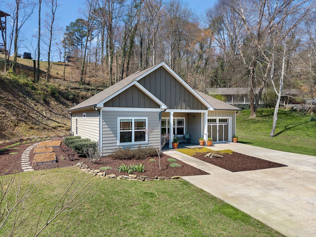 181 Logan Lane