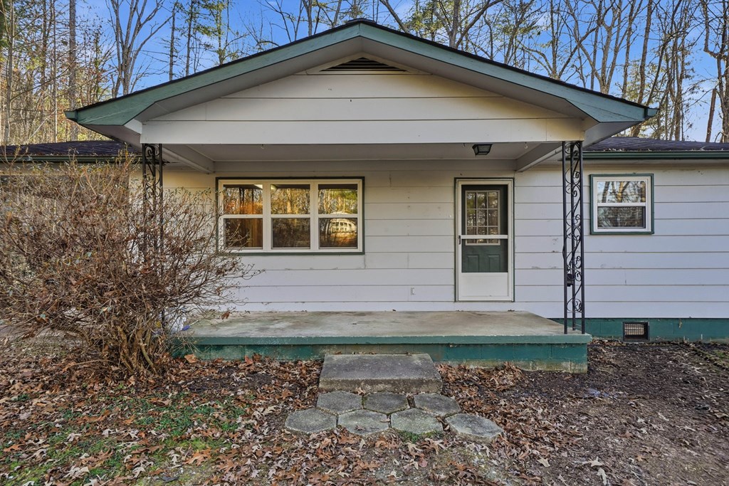 46 James Drive