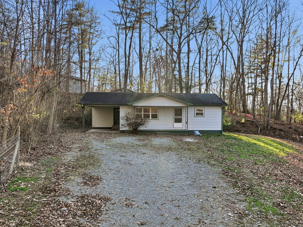 46 James Drive