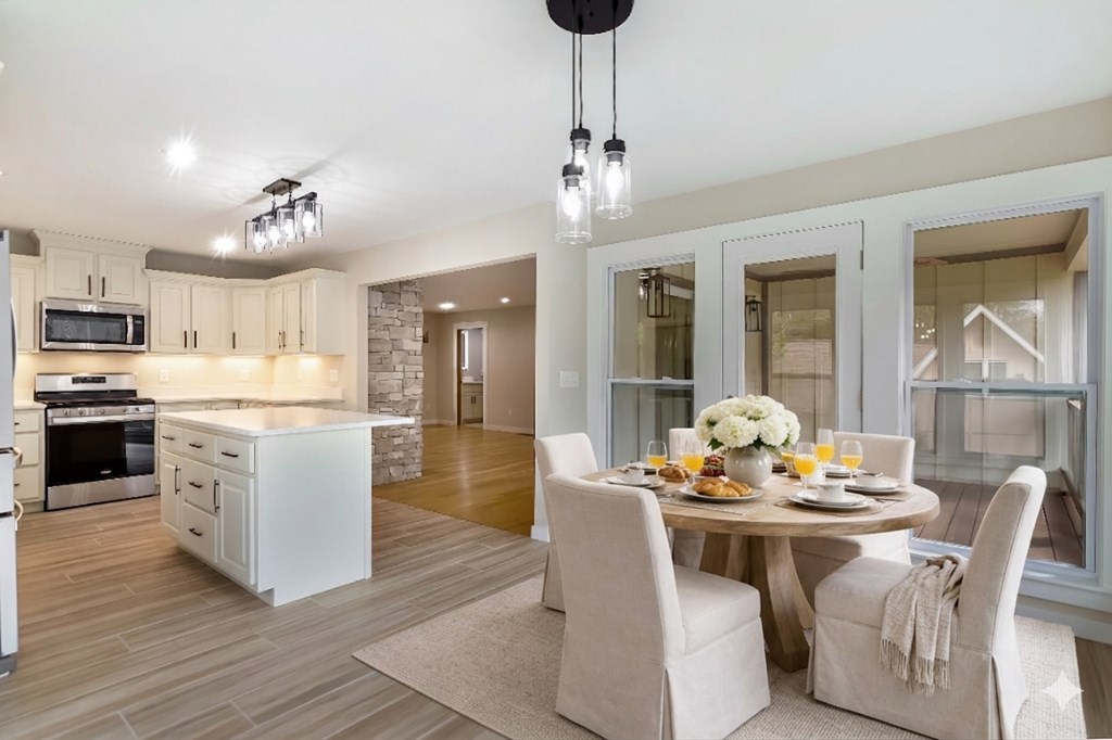 105 Riveredge Drive